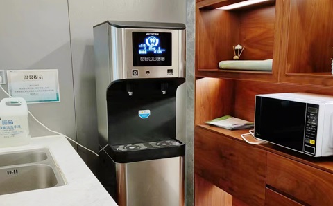 北京某某多嬴有限公司-采購企業(yè)商用直飲機(jī)案例