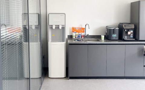 上海某某建筑工程有限公司-租賃美辰反滲透直飲水機(jī)MR-1250